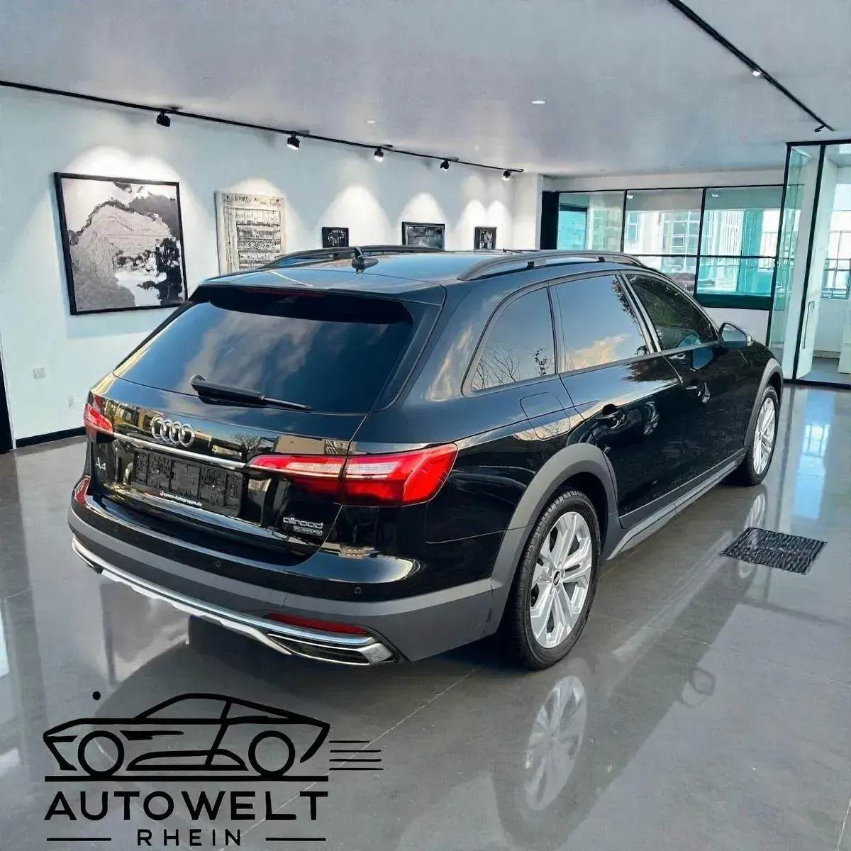 Gebraucht Audi A4 Allroad Sport 204 PS (150 kW) 2021 Schwarz Kombi
