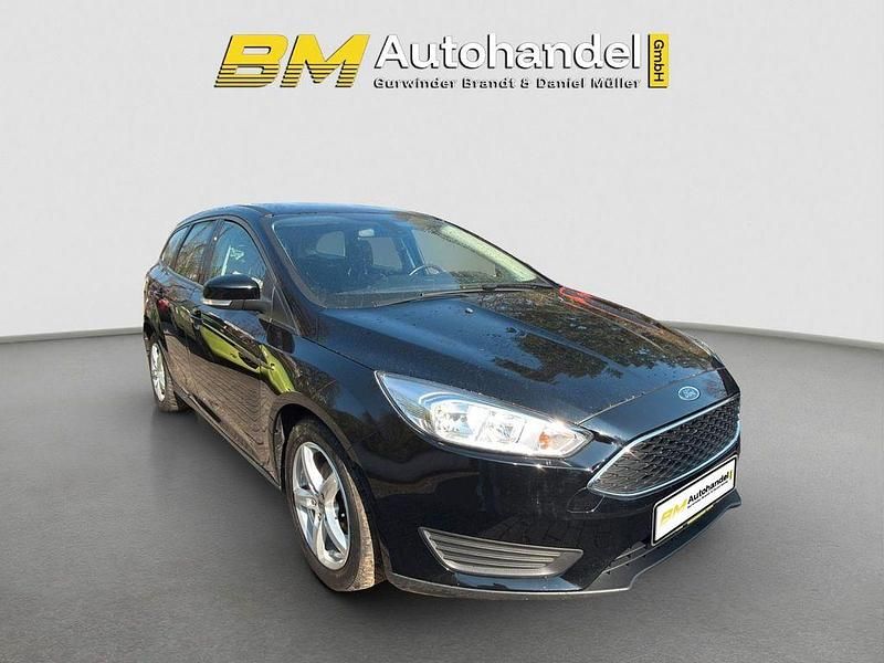 Usata Ford Focus 125 CV (91 kW) 2015 Nero Station wagon