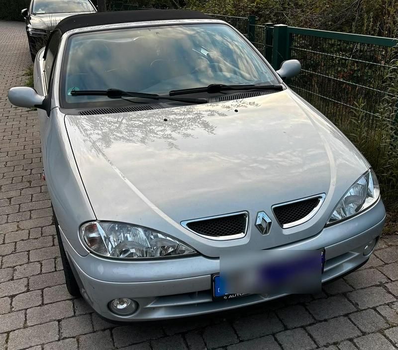 Silber Gebraucht 2002 Renault Mégane Cabriolet Cabrio | 999 € (Fairer Preis) - Bild 1/3