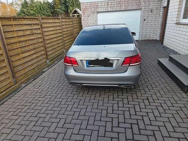 Gebraucht Mercedes 300 252 PS (185 kW) 2014 Grau Limousine