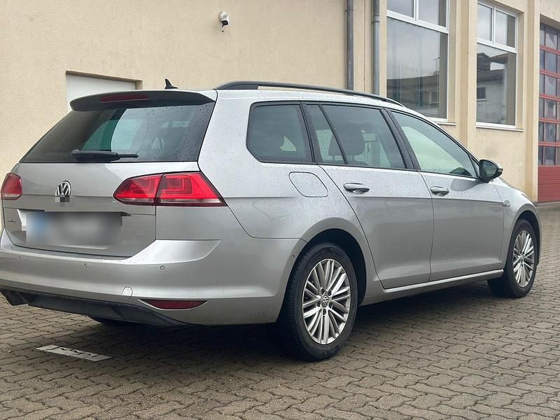 Gebraucht VW Golf VII Cup 116 PS (85 kW) 2014 Andere farben Kombi