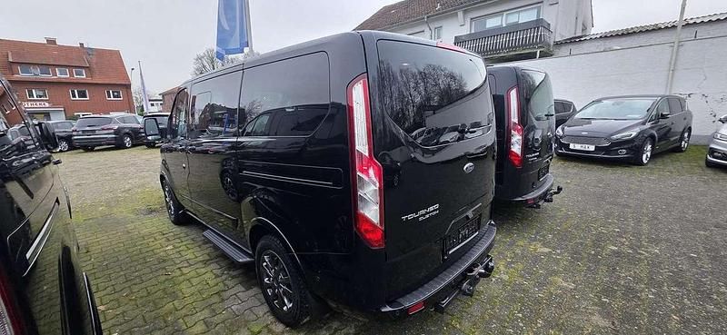 Gebraucht Ford Tourneo Titanium X 150 PS (110 kW) 2022 Schwarz Van / Kleinbus