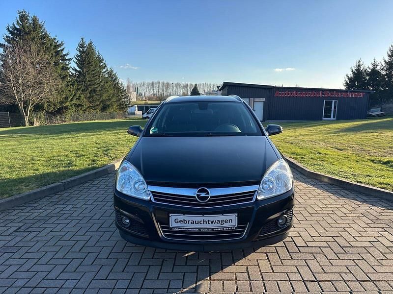 Gebraucht Opel Astra 116 PS (85 kW) 2008 Schwarz Kombi