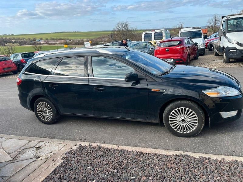 Gebraucht Ford Mondeo Ghia 140 PS (102 kW) 2010 Schwarz Kombi