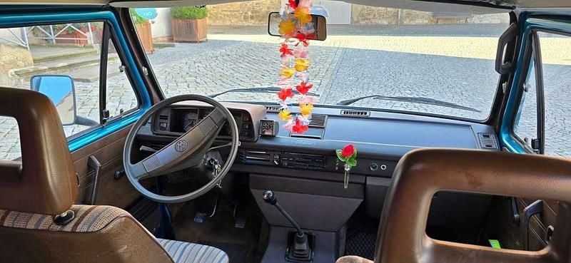 Usata VW Multivan 77 CV (56 kW) 1983 Blu Monovolume