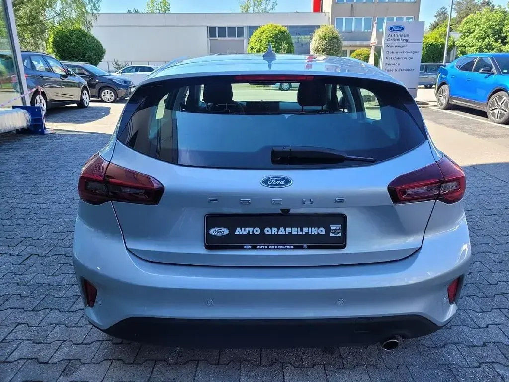 Gebraucht Ford Focus Titanium 155 PS (114 kW) 2025 Limousine