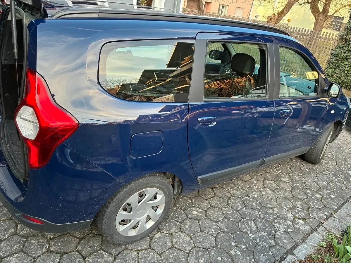 Brugt Dacia Lodgy 115 HK (84 kW) 2016 Blå MPV
