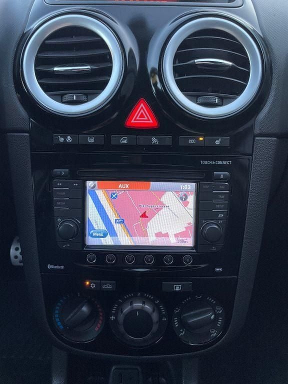 Gebraucht Opel Corsa Color Edition 101 PS (74 kW) 2014 Schwarz Limousine