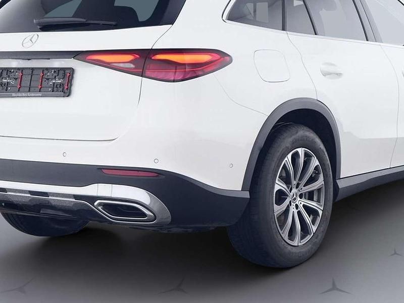Gebraucht Mercedes GLC220 Avantgarde 197 PS (144 kW) 2023 Weiß SUV