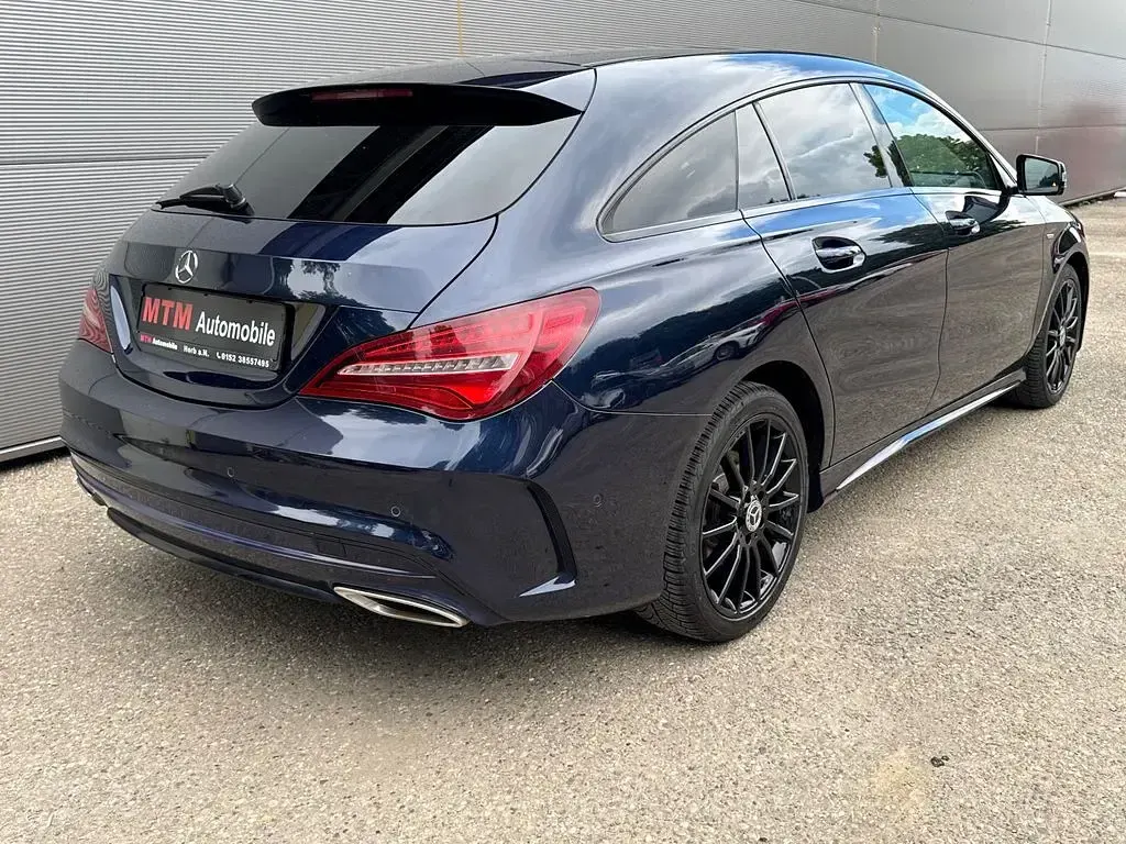 Gebraucht Mercedes CLA200 AMG line 156 PS (114 kW) 2019 Blau Coupé