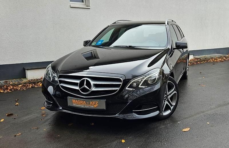 Schwarz Gebraucht 2014 Mercedes E220 Avantgarde Limousine | 10.499 € (Superpreis) - Bild 1/4