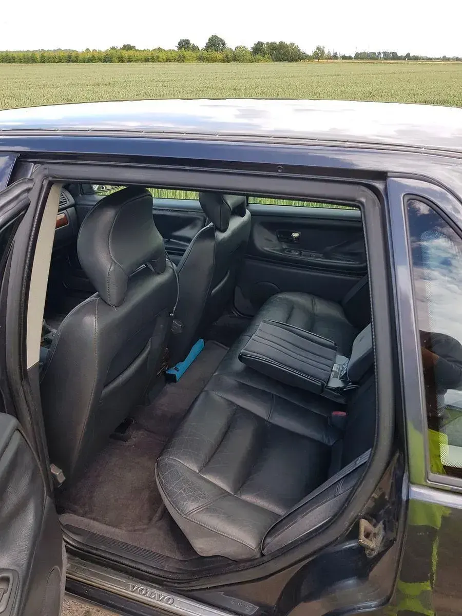 Gebraucht Volvo S70 144 PS (105 kW) 1997 Schwarz Limousine