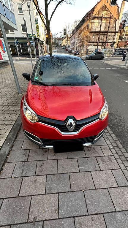 Gebraucht Renault Captur Crossborder 110 PS (80 kW) 2016 Rot SUV