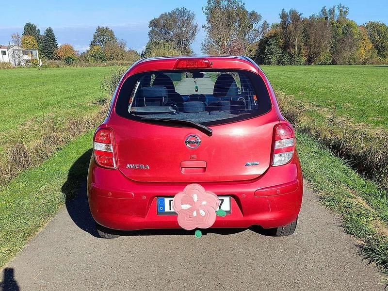 Gebraucht Nissan Micra Acenta 88 PS (64 kW) 2011 Rot Kleinwagen