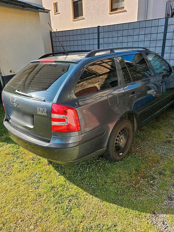 Gebraucht Skoda Octavia 116 PS (85 kW) 2006 Grau Kombi