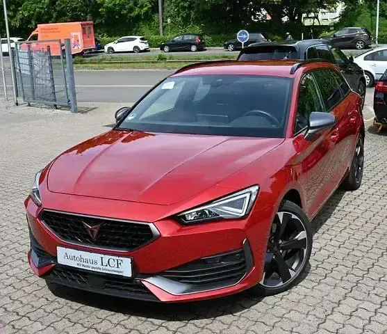 Gebraucht Cupra Leon 150 PS (110 kW) 2023 Rot Limousine