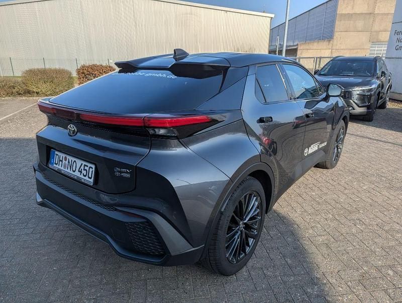 Gebraucht Toyota C-HR 197 PS (144 kW) 2025 Marlingrau metallic / dach schwarz SUV