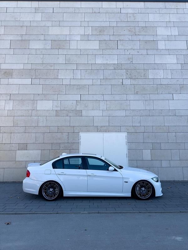 Gebraucht BMW 335 Performance 306 PS (225 kW) 2009 Weiß Limousine