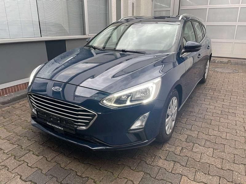 Blau Gebraucht 2019 Ford Focus Cool & Connect Kombi | 7.995 € (Superpreis) - Bild 1/4