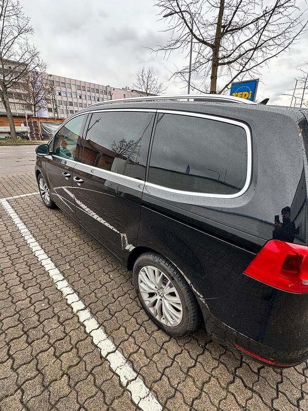 Gebraucht VW Sharan Style 170 PS (125 kW) 2011 Schwarz Van / Kleinbus