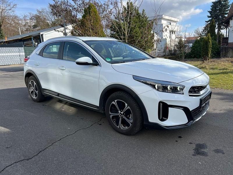 Gebraucht Kia XCeed Vision 105 PS (77 kW) 2022 Weiß SUV