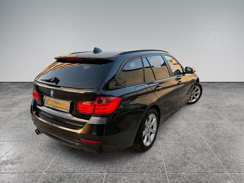 Gebraucht BMW 325 Comfort Edition 218 PS (160 kW) 2014 Schwarz Kombi