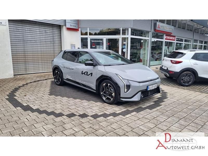 Gebraucht Kia EV4 Comfort 150 kW (204 PS) 2025 Grau Kleinwagen