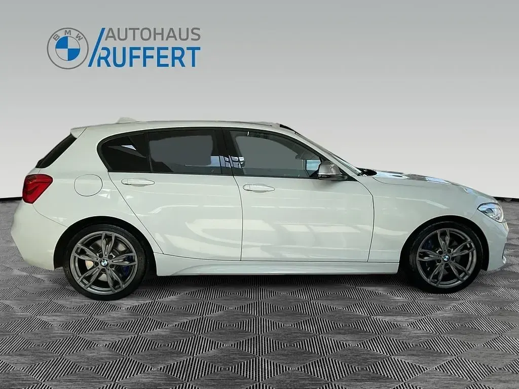 Gebraucht BMW M135 Performance 326 PS (239 kW) 2016 Alpinweiss uni Kleinwagen