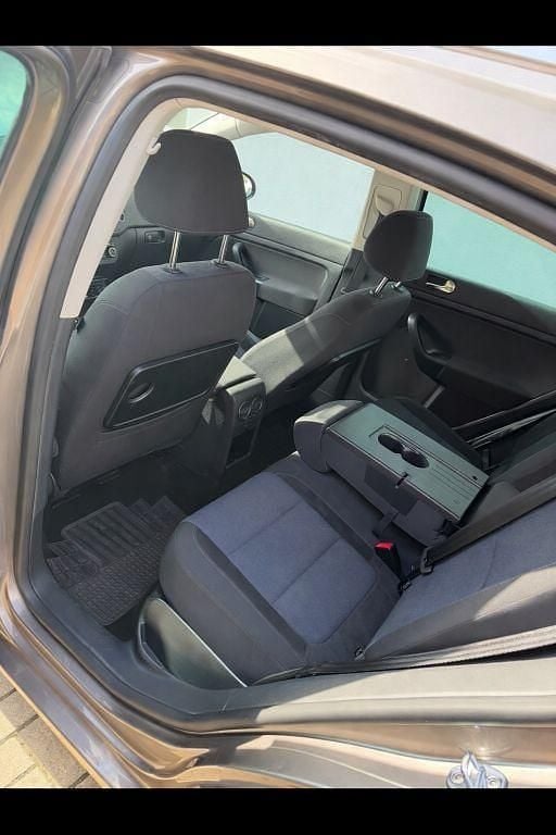 Gebraucht VW Golf Plus Cross Style 122 PS (89 kW) 2011 Braun Van / Kleinbus