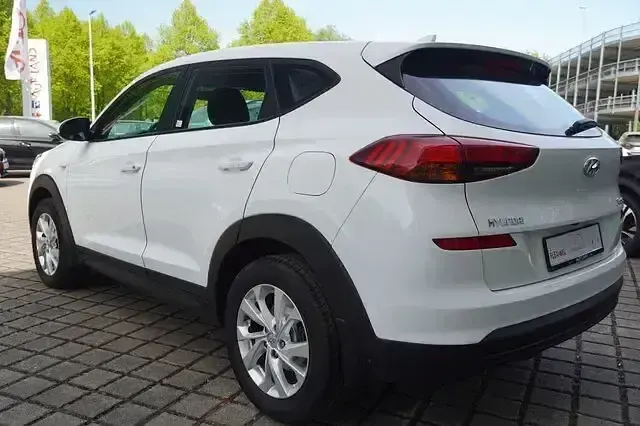 Gebraucht Hyundai Tucson 132 PS (97 kW) 2019 Weiß SUV