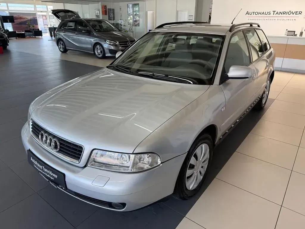 Gebraucht Audi A4 150 PS (110 kW) 2000 Silber Kombi
