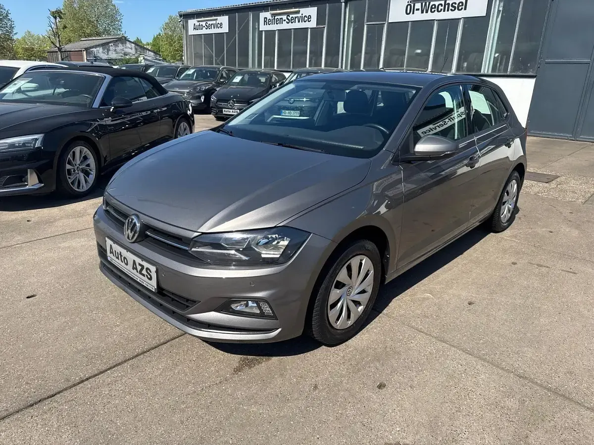 Gebraucht VW Polo 95 PS (69 kW) 2019 Grau Kleinwagen