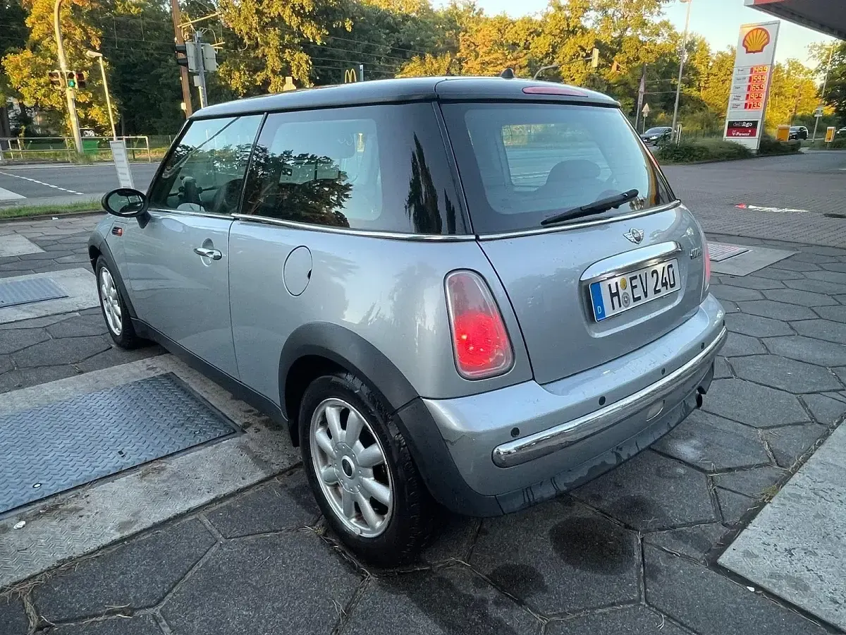 Gebraucht Mini Cooper 115 PS (84 kW) 2002 Grau Kleinwagen