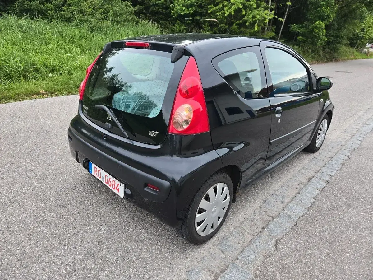 Gebraucht Peugeot 107 Filou 68 PS (50 kW) 2006 Schwarz Kleinwagen