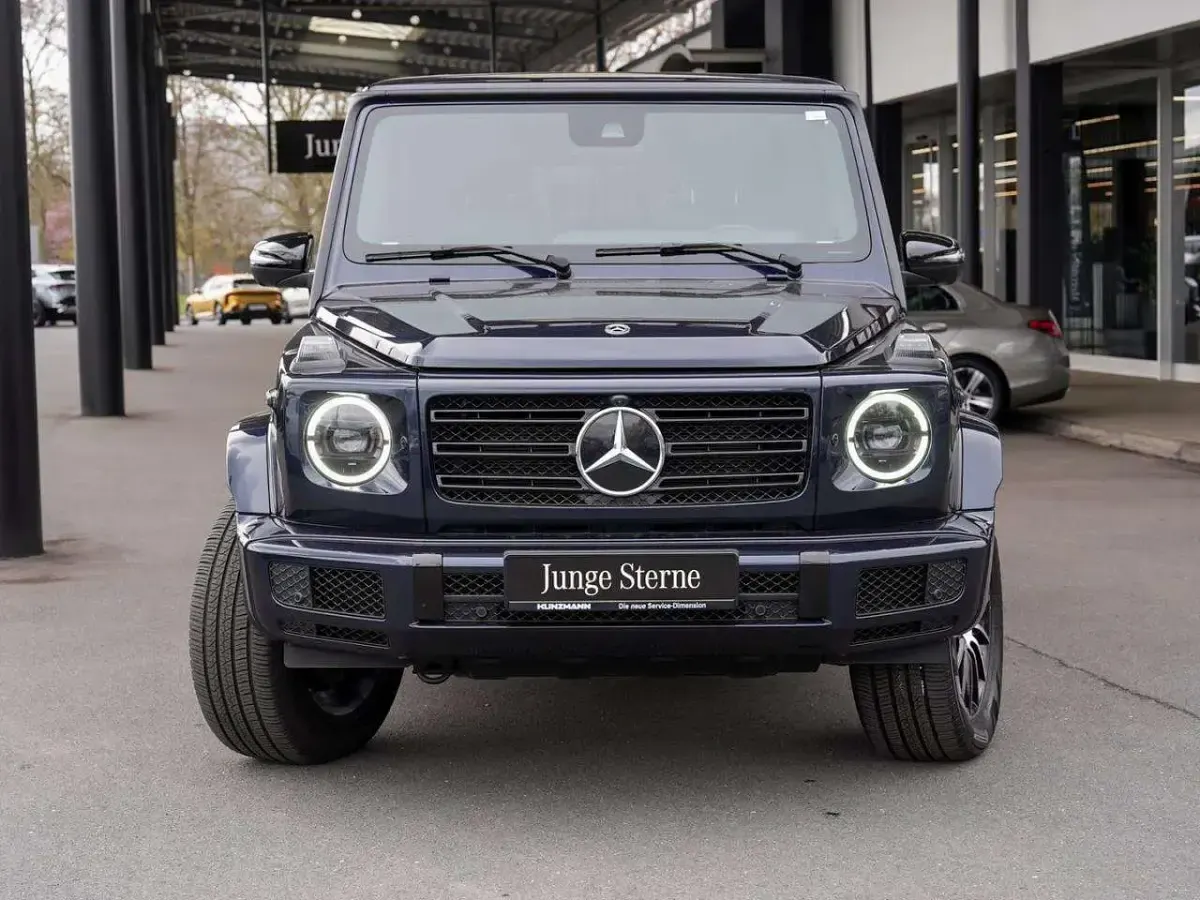 Gebraucht Mercedes G500 AMG 421 PS (309 kW) 2023 Cavansitblau metallic SUV