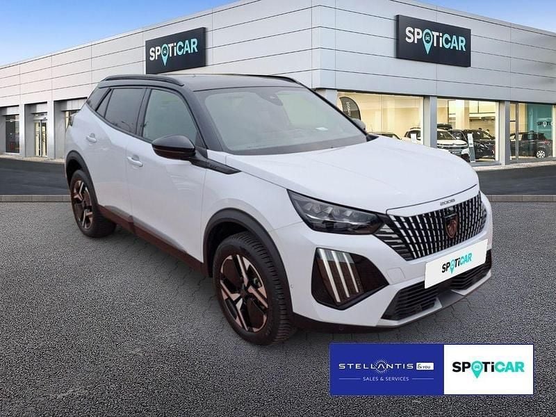 Gebraucht Peugeot 2008 GT 131 PS (96 kW) 2024 Weiß SUV