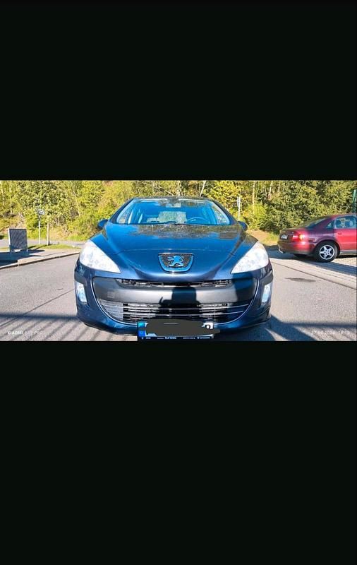 Blau Gebraucht 2008 Peugeot 308 Limousine | 3.600 € (Etwas zu teuer) - Bild 1/4