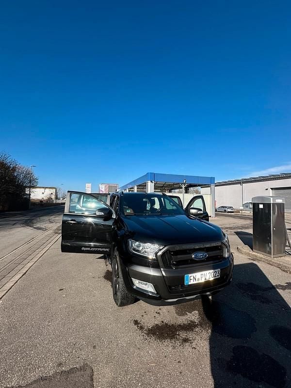 Schwarz Gebraucht 2018 Ford Ranger Wildtrack Abholung | 22.900 € (Superpreis) - Bild 1/4