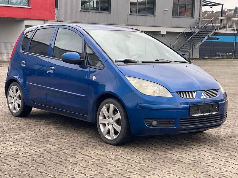 Gebraucht Mitsubishi Colt 95 PS (69 kW) 2006 Blau Van / Kleinbus