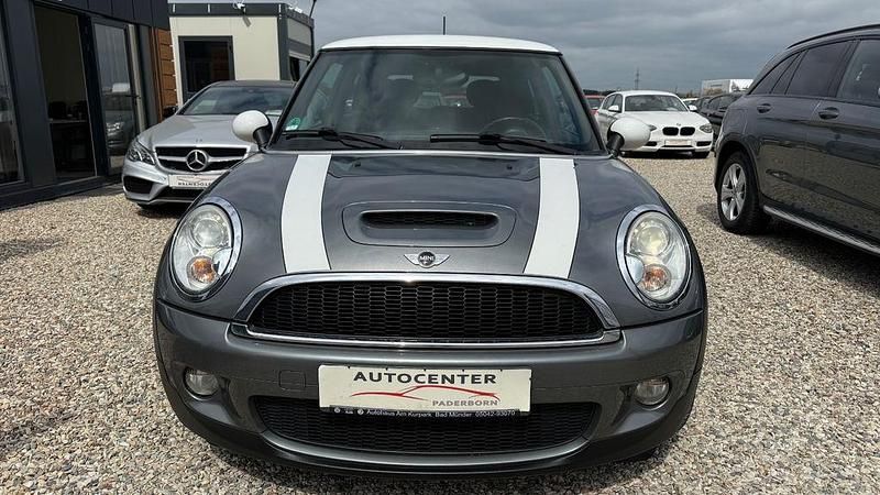Gebraucht Mini Cooper 184 PS (135 kW) 2010 Grau Kleinwagen