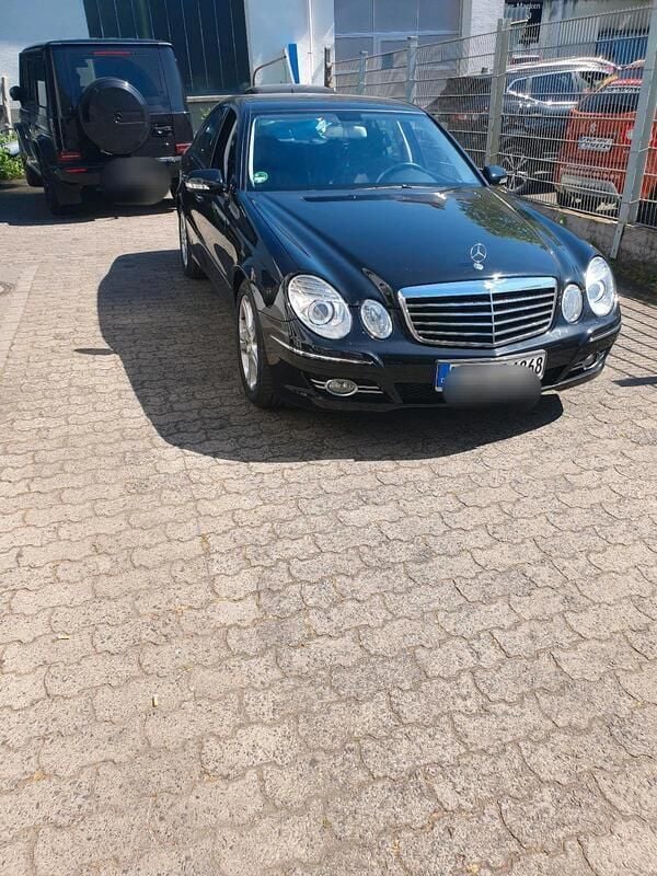 Gebraucht 2007 Mercedes E200 Limousine | 10.700 € (Teuer) - Bild 1/3