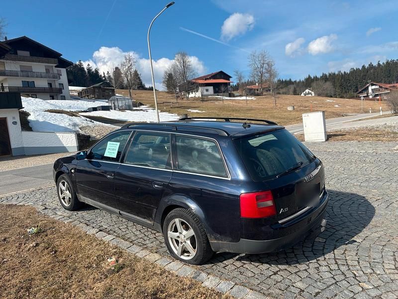 Gebraucht Audi A6 174 PS (127 kW) 2000 Blau Kombi