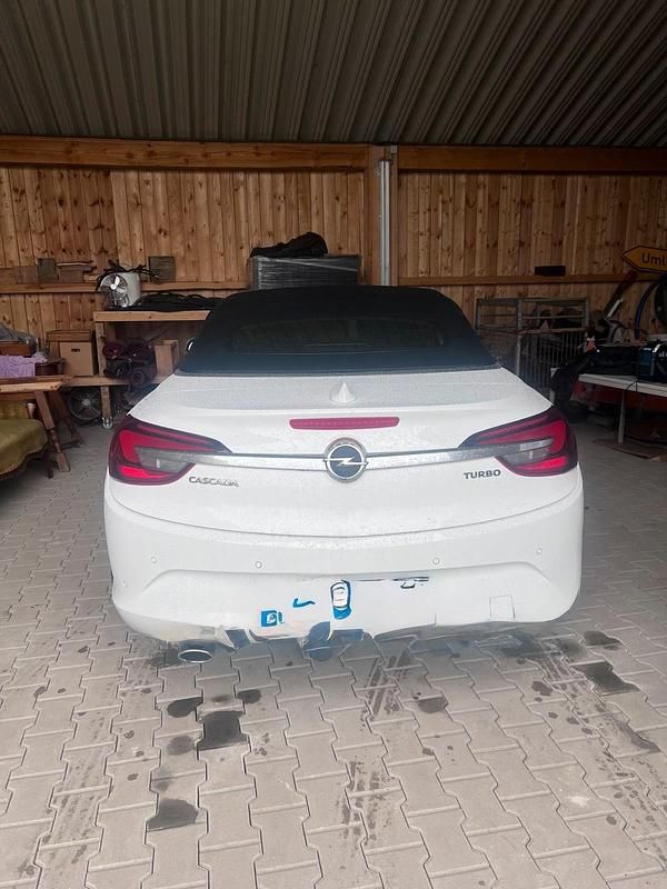 Gebraucht Opel Cascada 170 PS (125 kW) 2015 Weiß Cabrio
