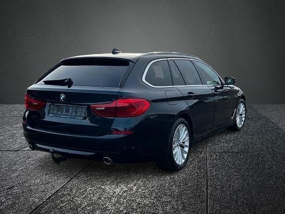 Gebraucht BMW 520 190 PS (139 kW) 2018 Blau Limousine