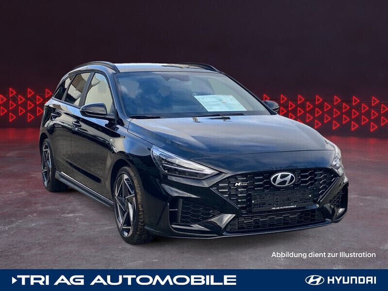 Abyss black / mic Gebraucht 2024 Hyundai i30 N Line Kombi | 27.995 € (Fairer Preis) - Bild 1/4