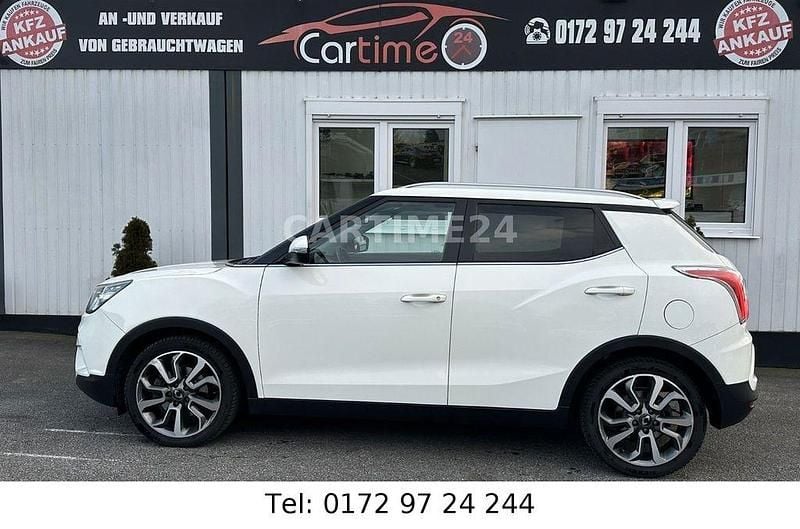 Gebraucht Ssangyong (KGM) Tivoli Sapphire 128 PS (94 kW) 2016 Weiß SUV