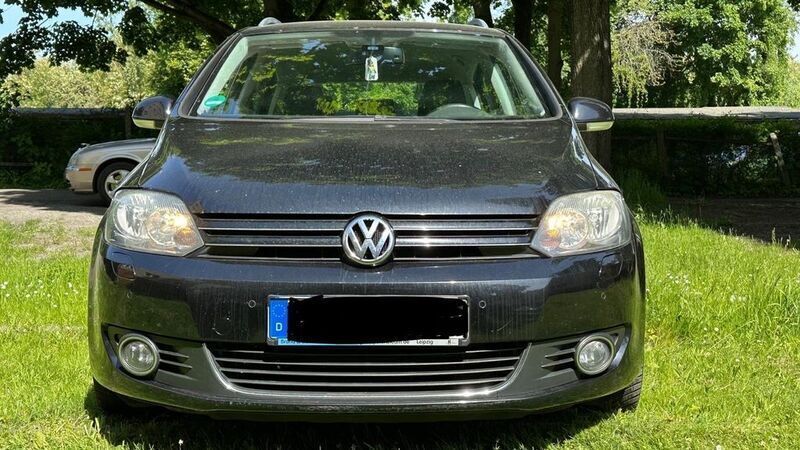 Schwarz Gebraucht 2009 VW Golf Plus Highline Van / Kleinbus | 4.330 € (Superpreis) - Bild 1/4