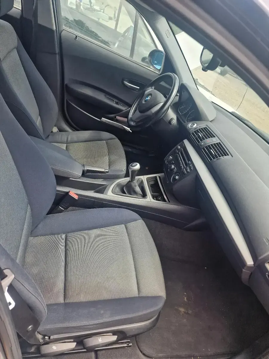 Gebraucht BMW 116 116 PS (85 kW) 2006 Blau Kleinwagen
