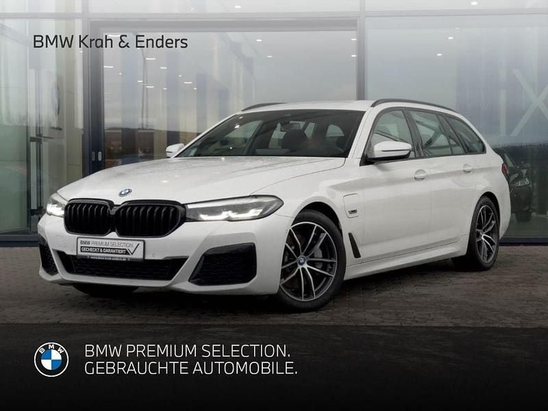 Gebraucht BMW 520 M Sport 204 PS (150 kW) 2022 Weiss Kombi