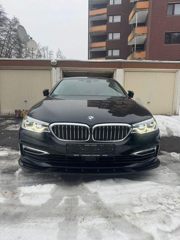 Gebraucht BMW 530 265 PS (194 kW) 2019 Schwarz Limousine